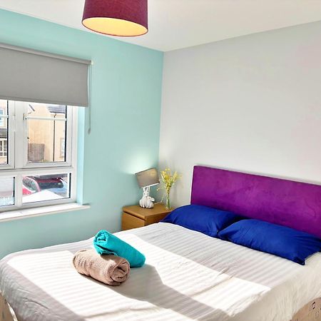 Newbuild - 3 Bedrooms, 2 Baths,5 Mins From Airport Edinburgh Exterior photo